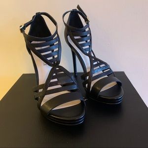 Kenneth Cole New York black leather heels